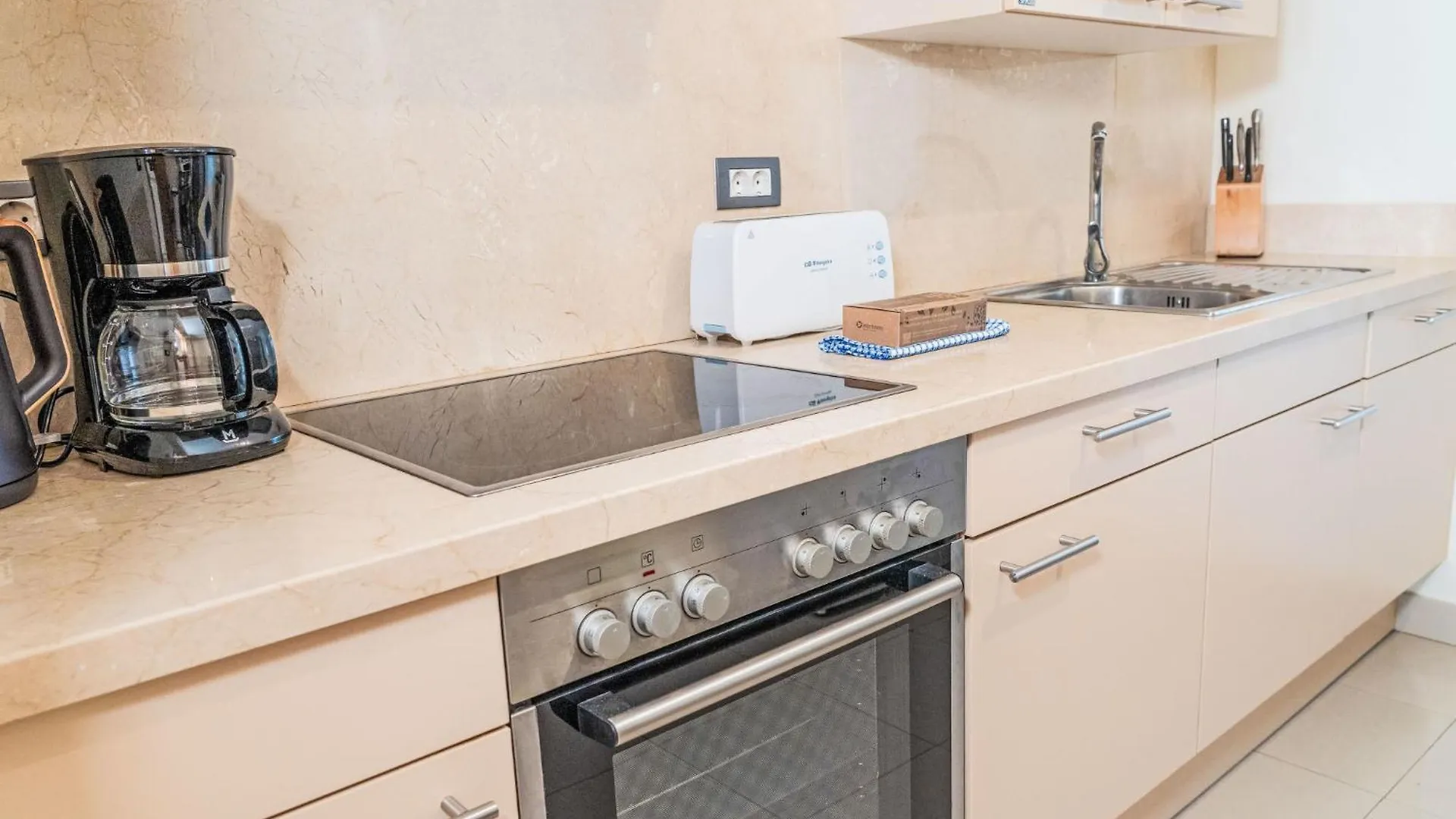 Apartment Cortijo Del Mar By Interhome Estepona